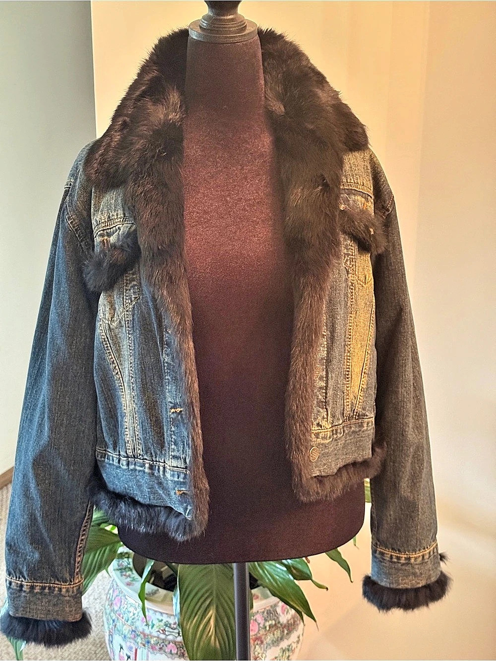 Faux Fur Trim Denim Jacket in Blue & Black Like New